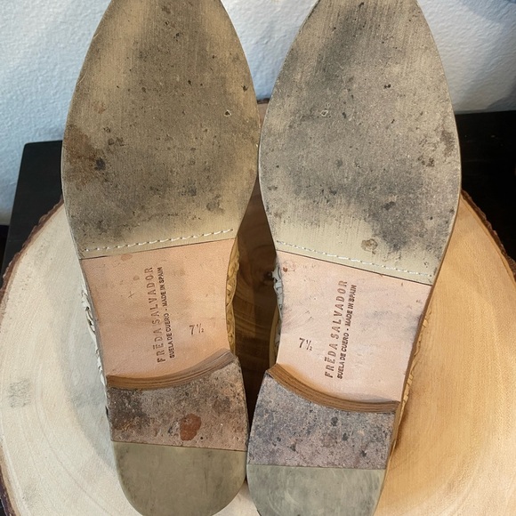 Freda Salvador- Keen Mule - Picture 3 of 5